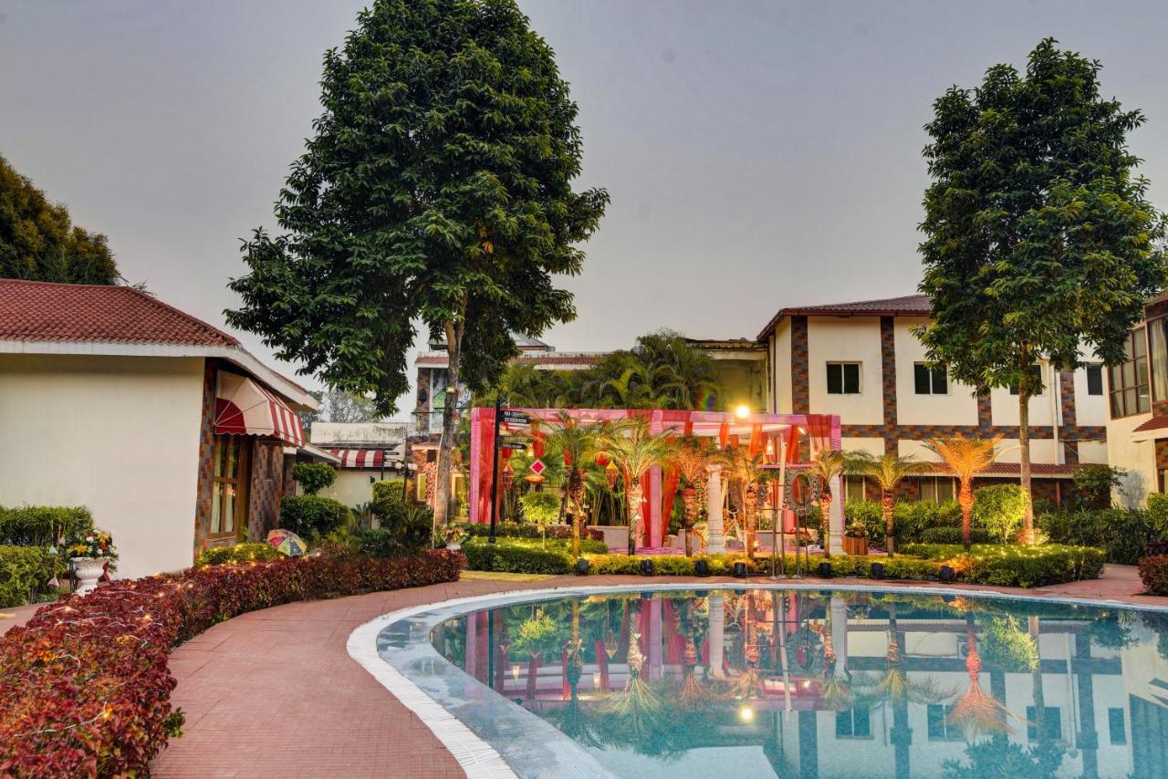 Country Inn Tarika Riverside Resort Jim Corbett Garjia Bagian luar foto